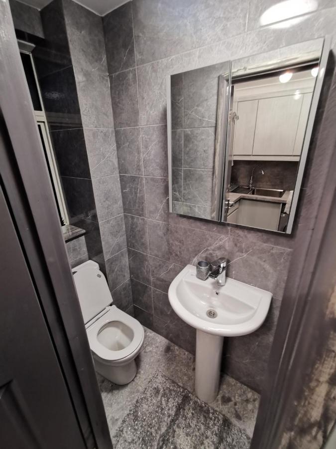 Palaz 2 - 2 Bedroom Flat Эдмонтон Экстерьер фото