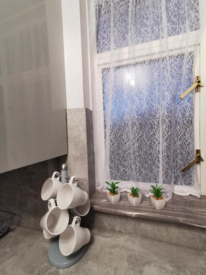 Palaz 2 - 2 Bedroom Flat Эдмонтон Экстерьер фото